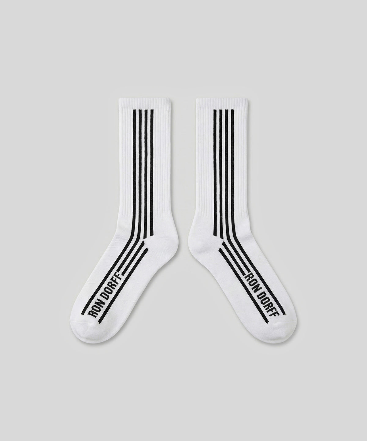Sports Socks w. Vertical Lines: White