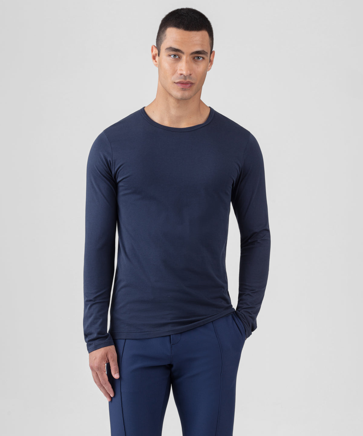 T-shirt manche longue col rond en coton: Bleu marine