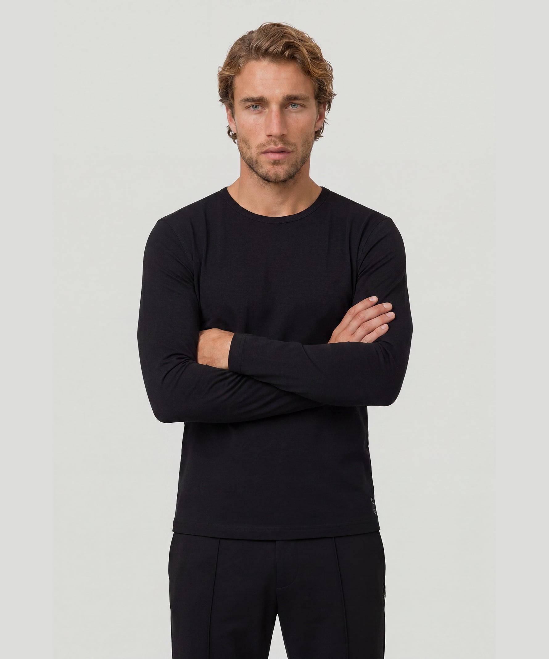 T-shirt Eyelet Edition manches longues en coton: Noir