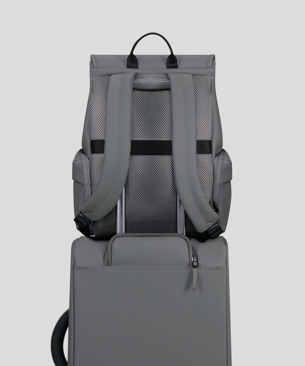 Marathon Flyer Rucksack: Army Green