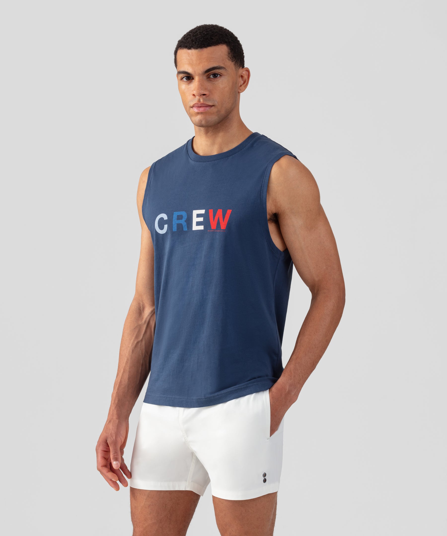 T-shirt sans manches en coton organique à imprimé CREW: Bleu foncé
