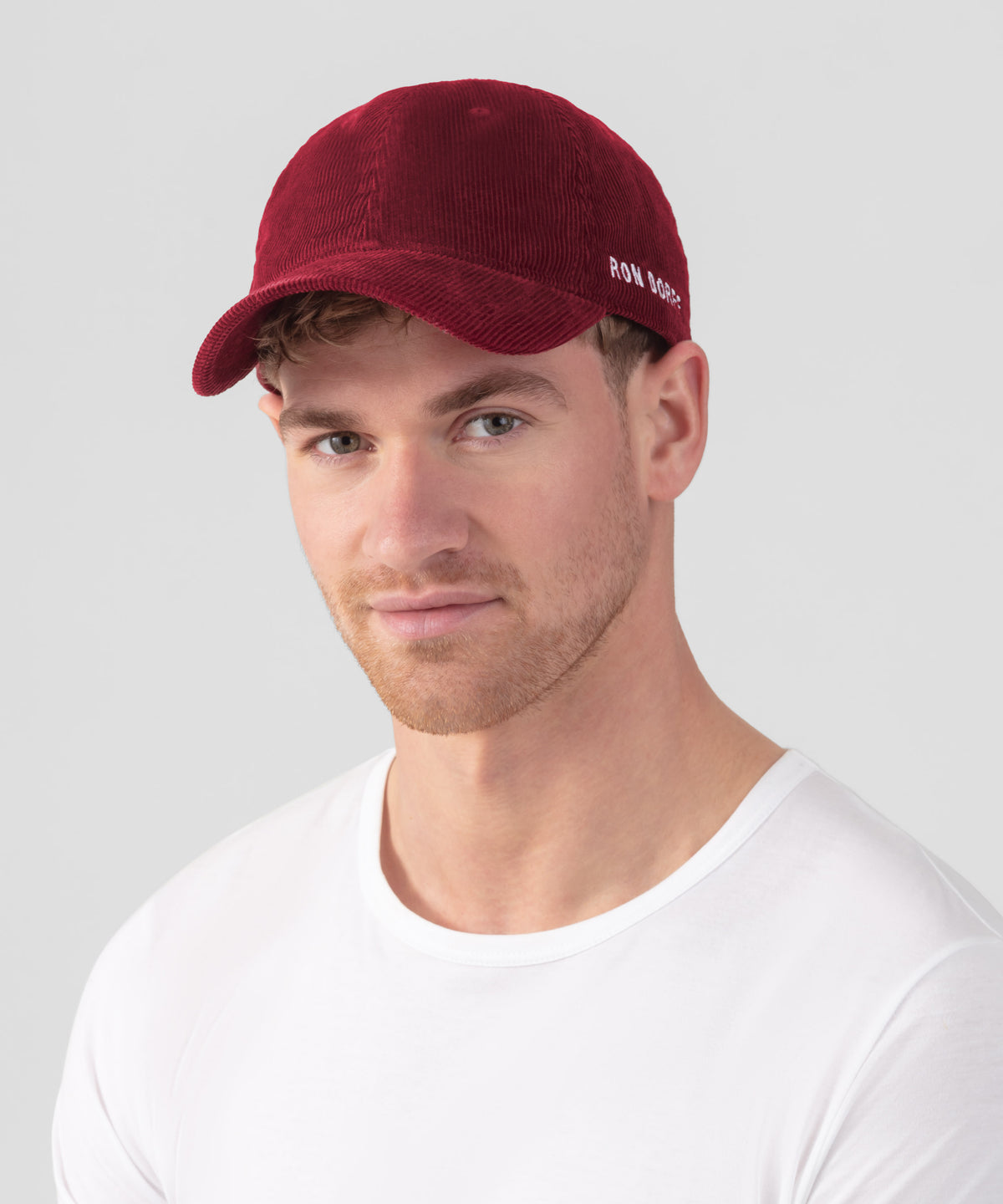 Casquette en velours "RON DORFF": Rouge brûlé