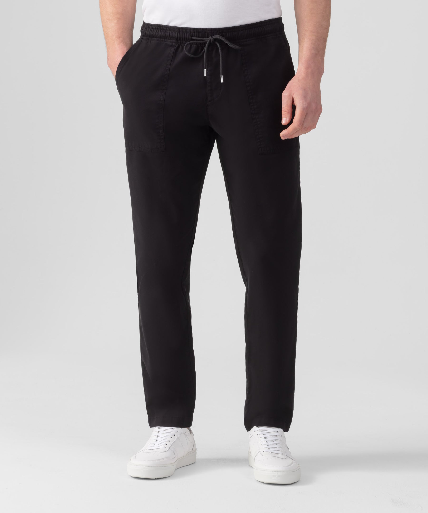 Sports Chino Pants: Black