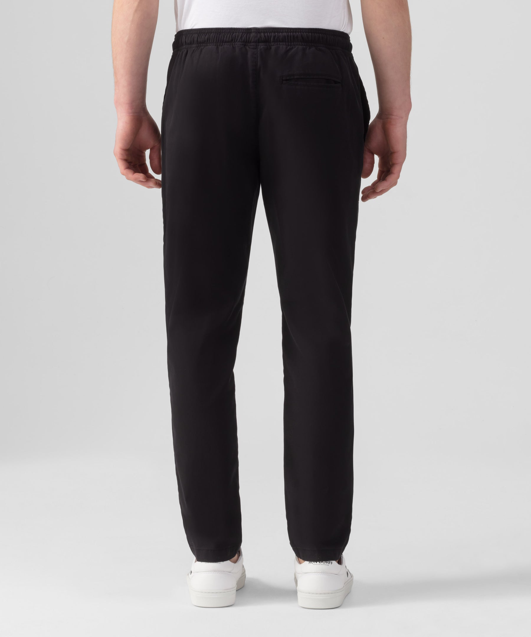 Sports Chino Pants: Black