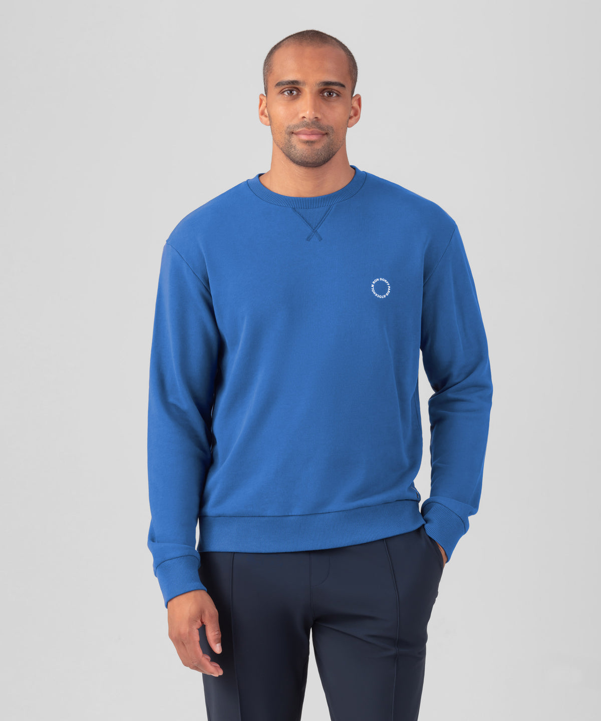 Sweatshirt en coton organique: Bleu fjord