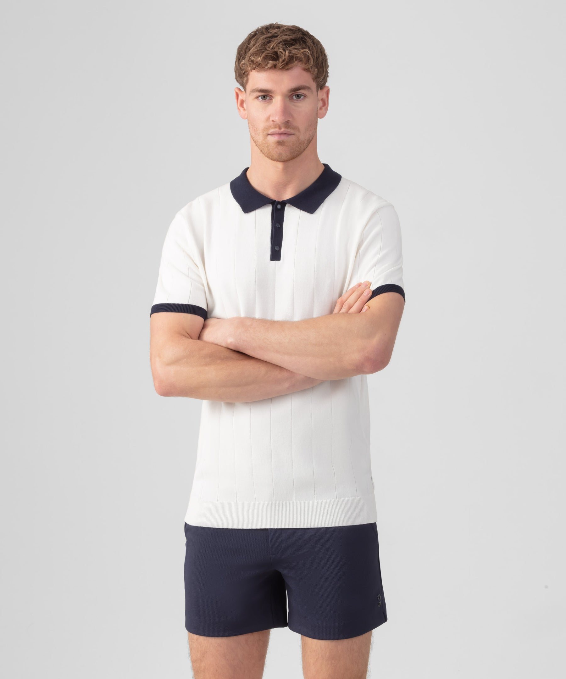 Cotton Tennis Polo w. Vertical Lines: Off White