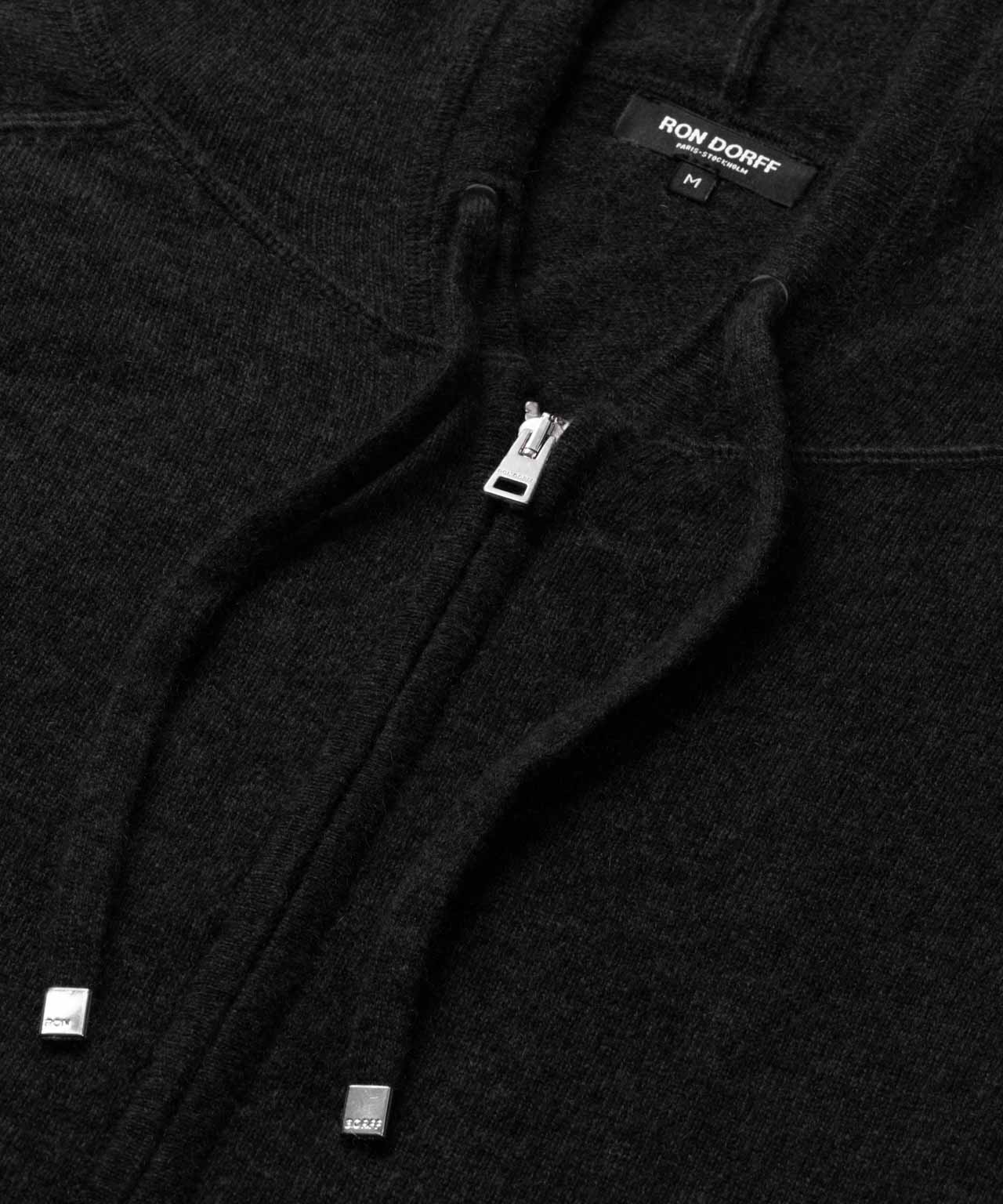 Sweat à capuche zippée en cachemire: Noir