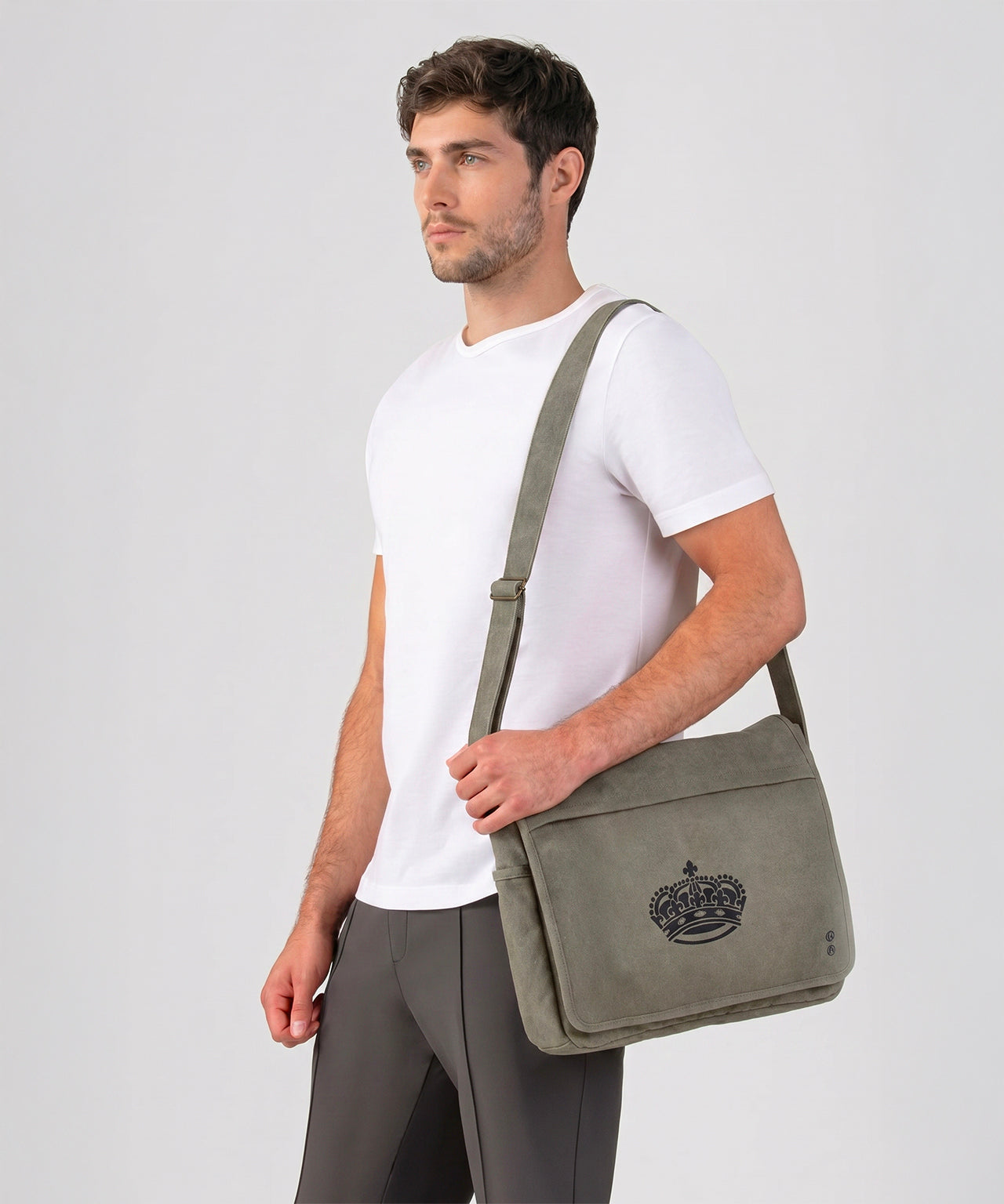 Bourbon Bag: Armeegrün