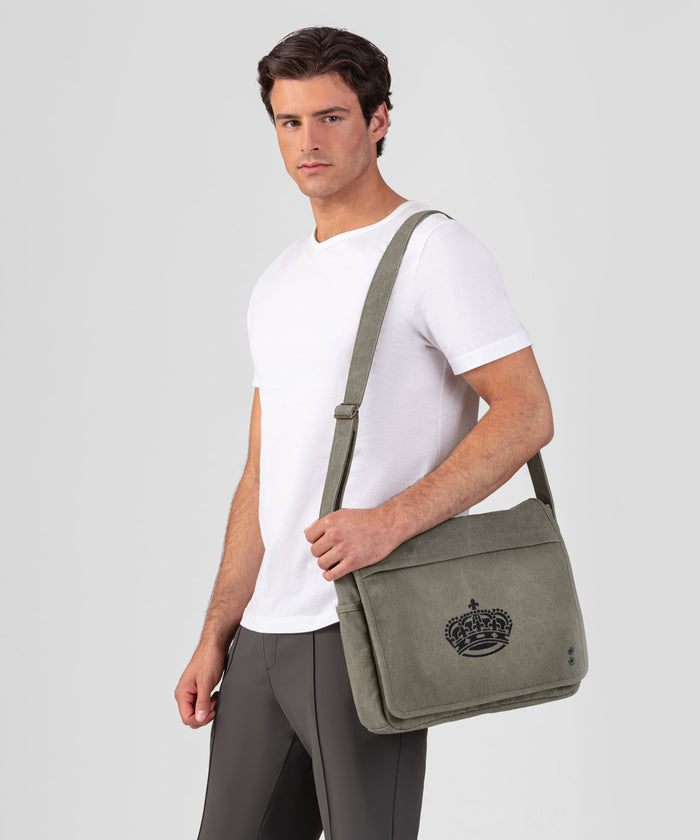 Bourbon Bag: Armeegrün