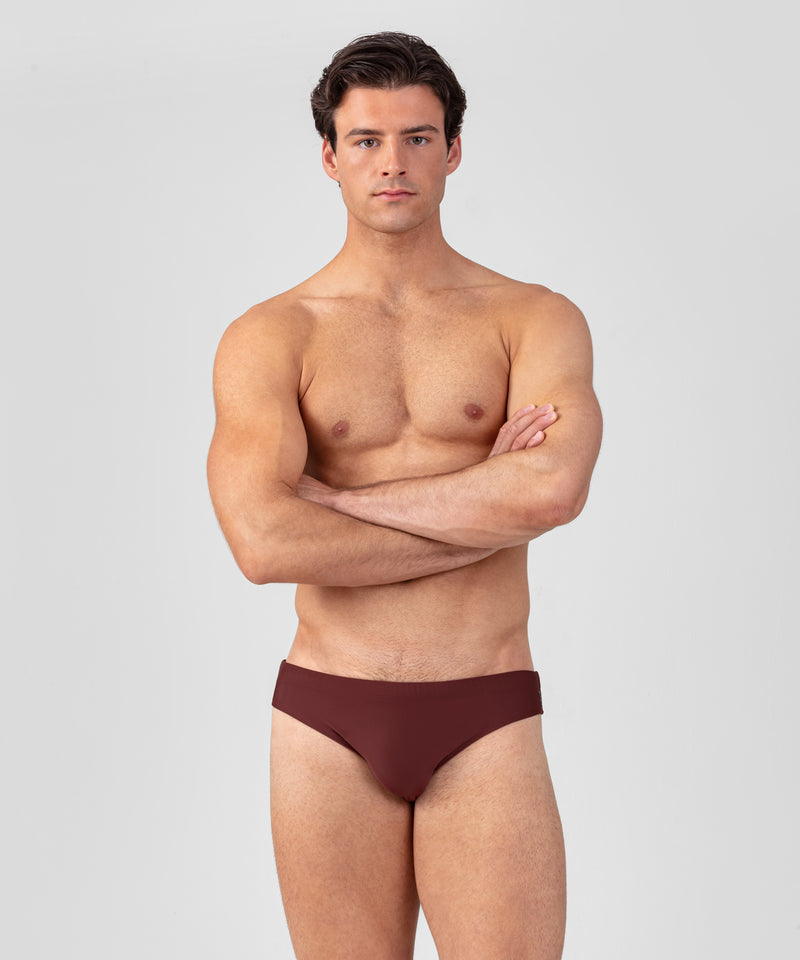 Slim Swim Briefs: Schokoladen-Nude