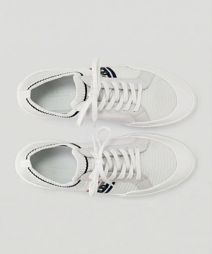 RD Sock Sneakers: Schockierendes Rot