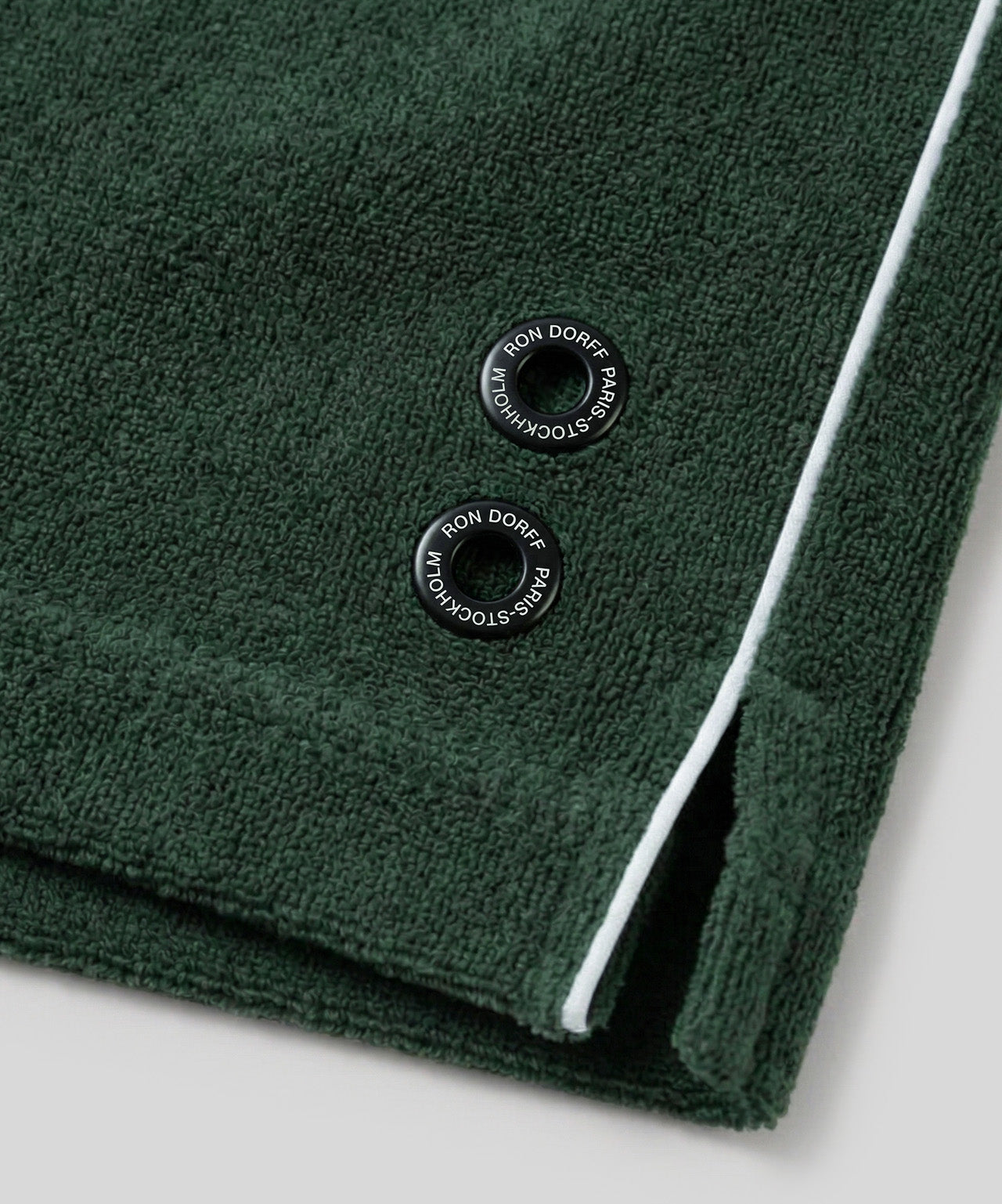 Tennis Shorts Frottee-Baumwolle mit Paspelierung: Court Green