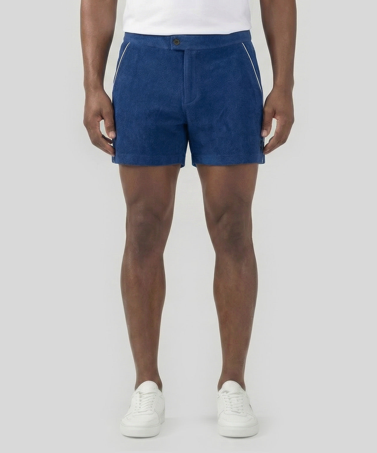 Tennis Short en coton terry avec piping: Bleu
