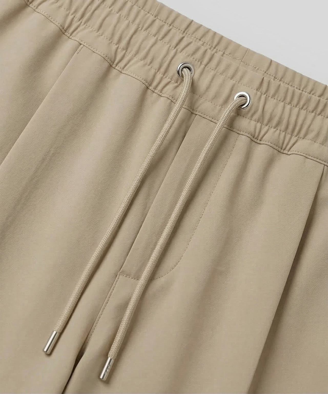 Leichte City-Shorts: Beige