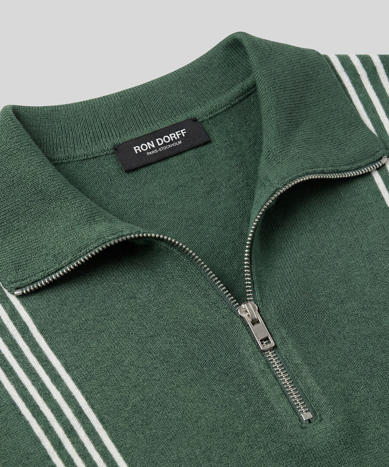 Cotton-Silk Zip Collar Polo w. Stripes: Court Green