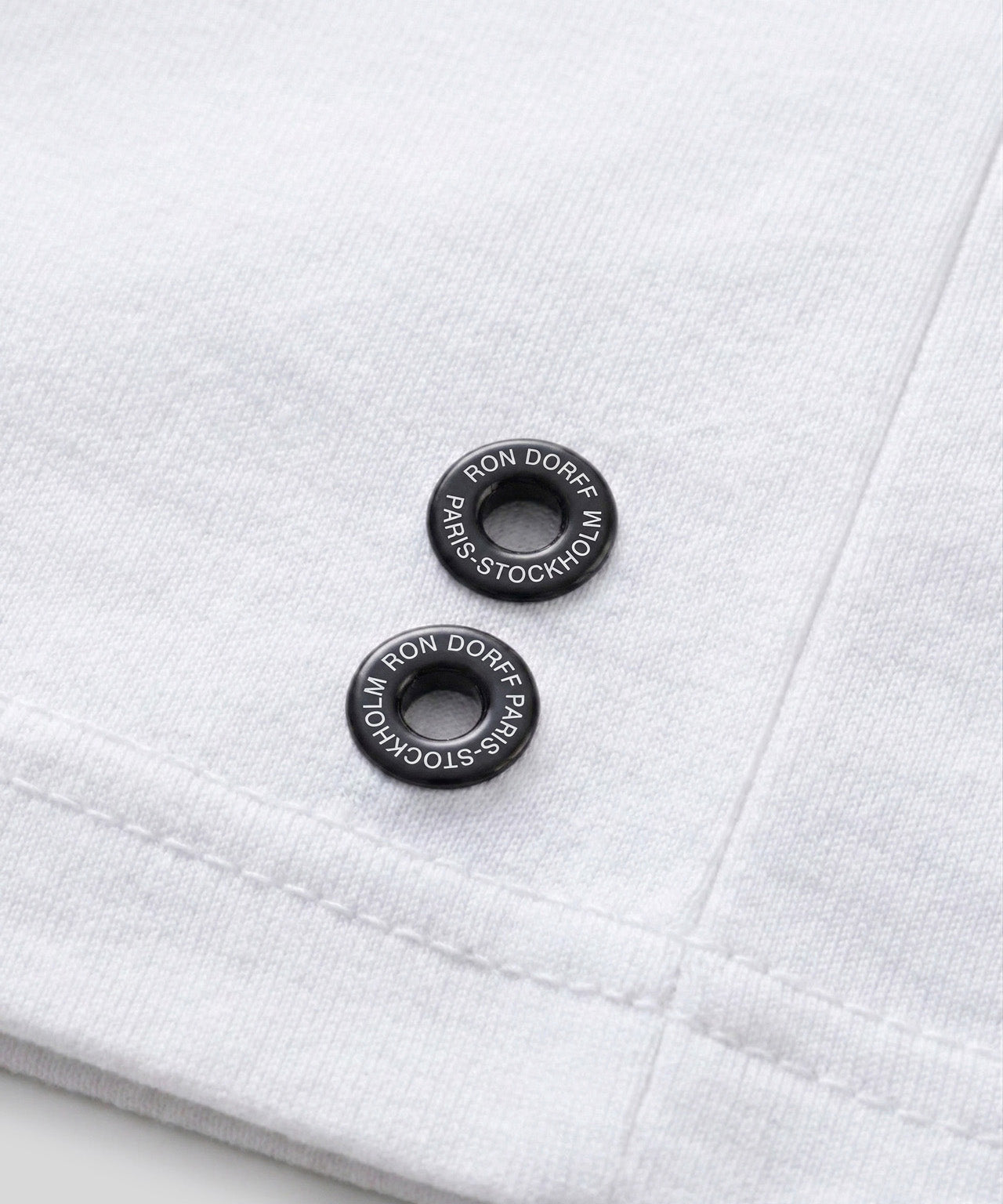 T-Shirt Eyelet Edition w. Retro Stripes: Shocking Red