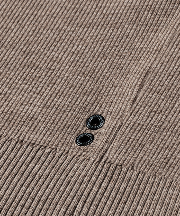 Pull en laine côtelé: Sable