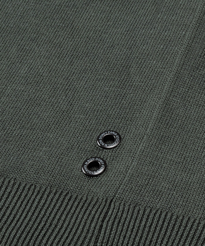 Pull col V à lacets en maille fine de coton: Kaki foncé