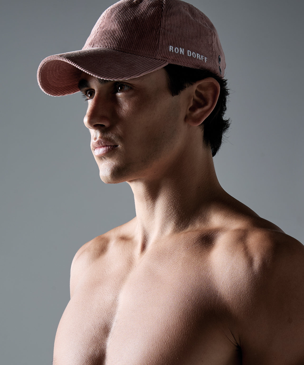 Corduroy Coach Cap "RON DORFF": Woodrose