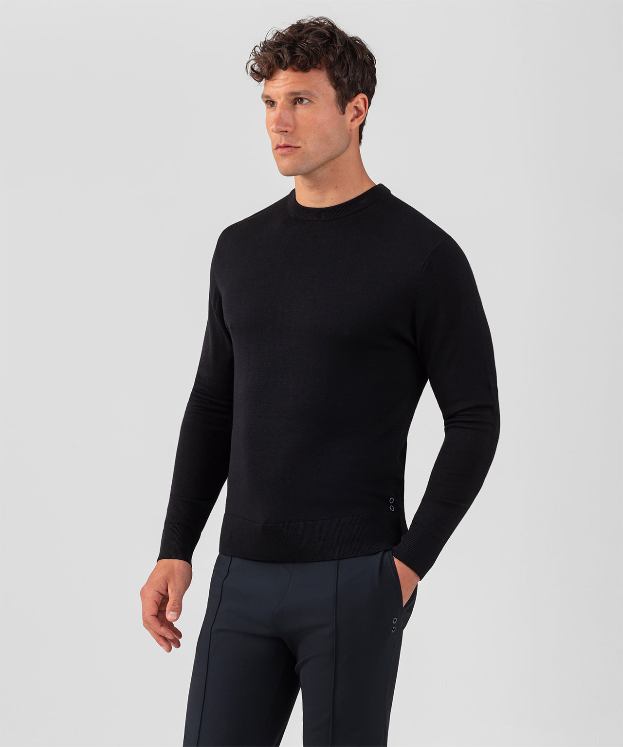 Light Merinos Wool Army Sweater: Black